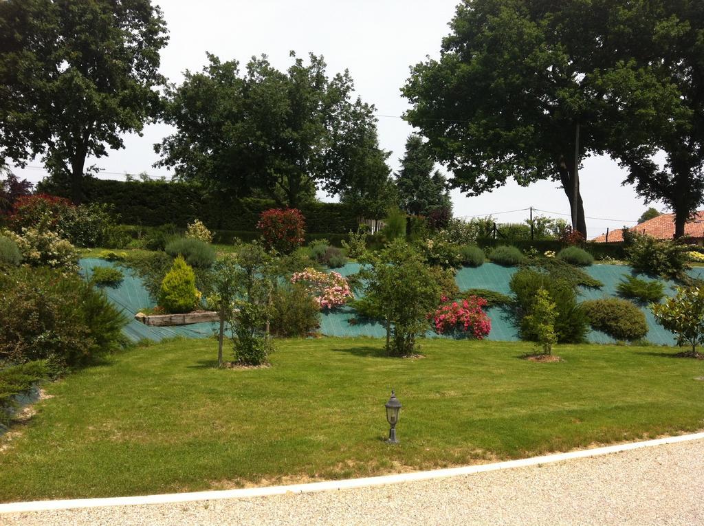 Le Clos Castel - Gite Equipe กาสเตลจาลูซ์ ภายนอก รูปภาพ